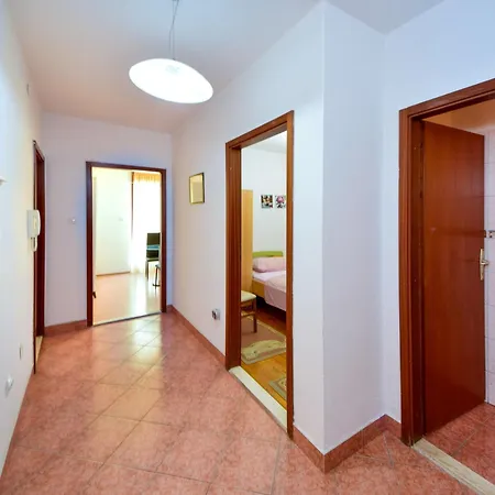 Domenica By Interhome Trogir