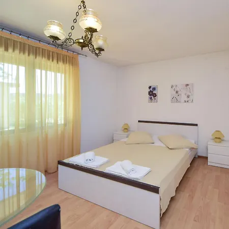 Domenica By Interhome Appartement *