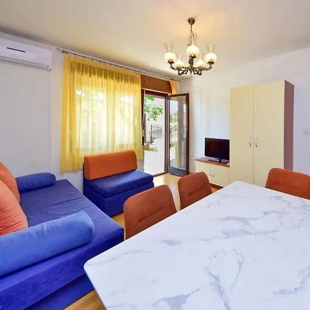 Apartment Domenica By Interhome Trogir