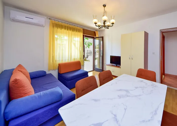 Appartement Domenica By Interhome Trogir